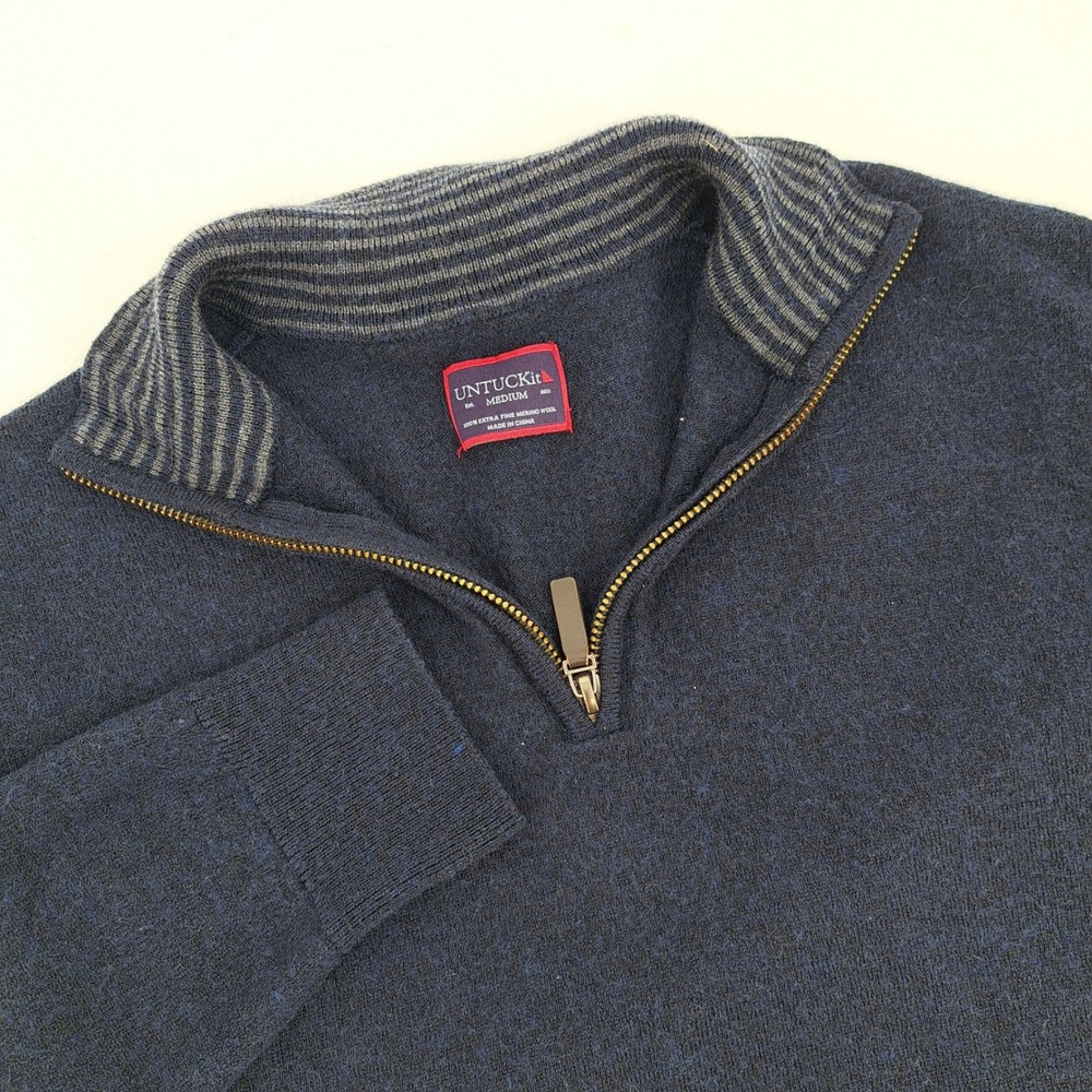 UNTUCKit Men's Medium 100% Merino Wool 1/4 Zip Pullover Sweater Navy Blue